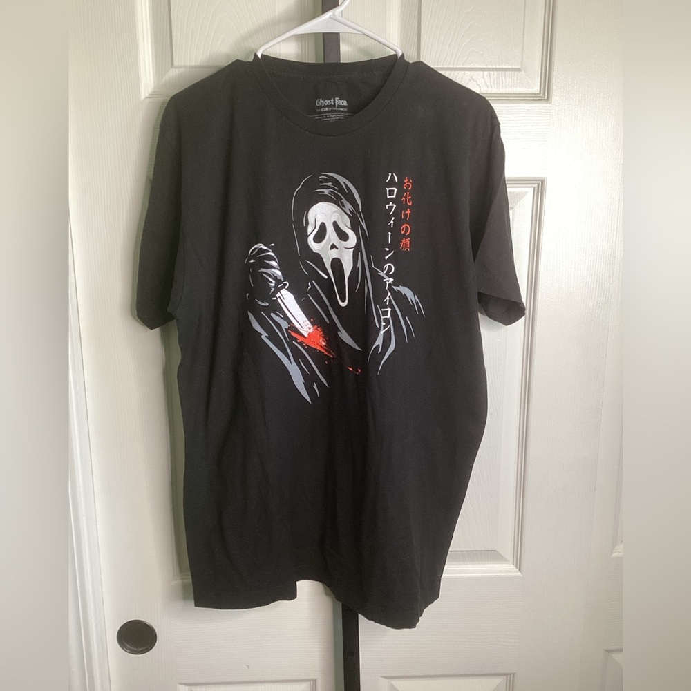 Ghost Face Black Graphic Tee, size Large